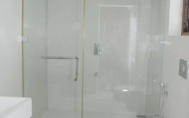 White Villa Resort Aungalla