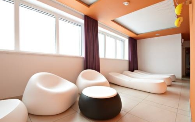 Young Generation Resort Buchegg