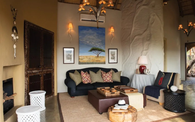 Madikwe Hills Private Game Lodge