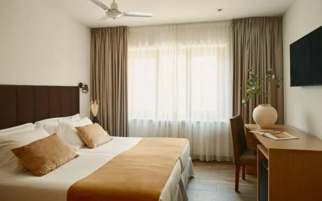 Hotel MET Pamplona