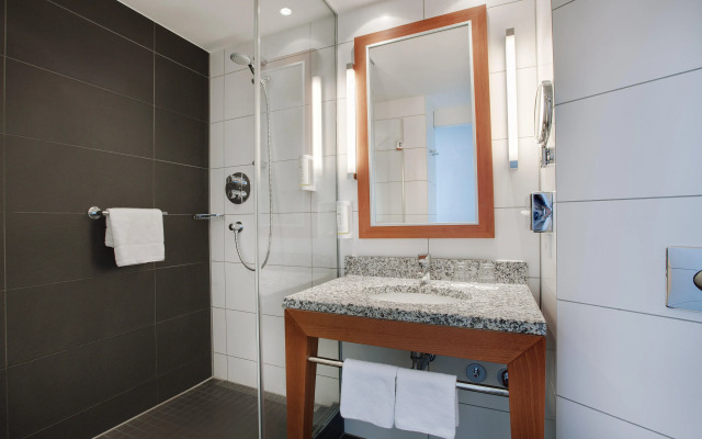 Premier Inn Berlin Alexanderplatz Hotel