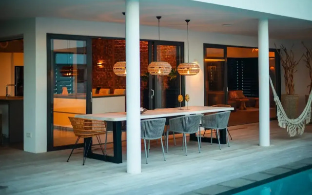 Luxurious Villa Coconut With Private Pool