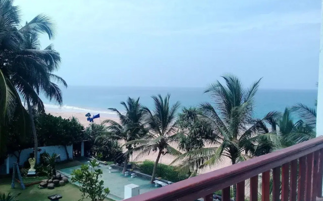 Oyo 352 Sea Breeze