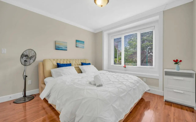 Oakridge Home