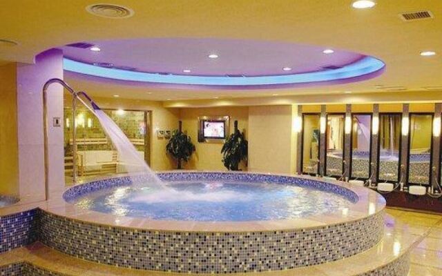 Yuyang Hotel