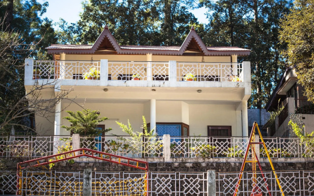 Sea Hawk Inn, Bhimtal