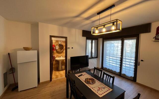 Residence Valtellina - Salita Baradello