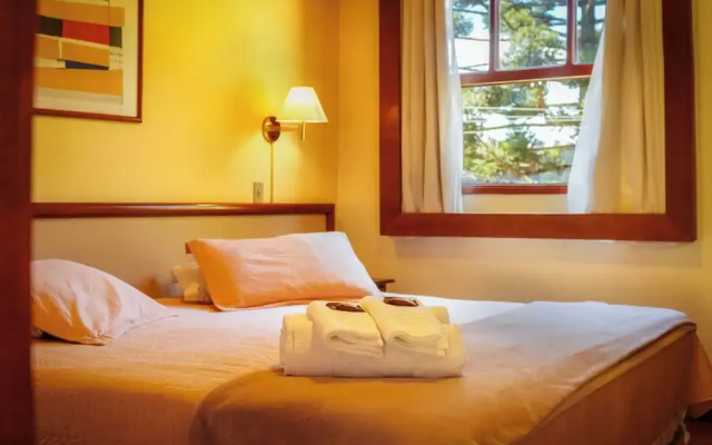 VELINN Recanto das Hortências Hotel