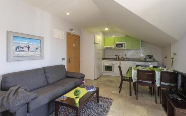 Apartamentos Turísticos Playa de Tapia