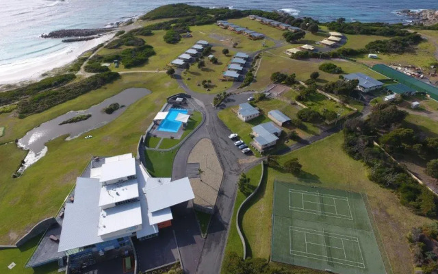 White Sands Estate