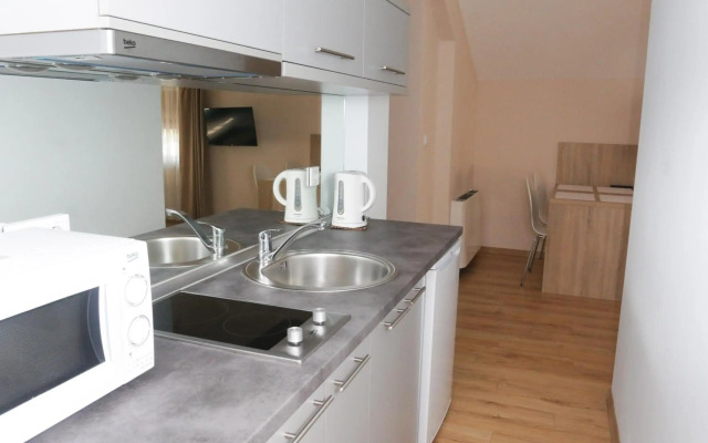 Hotel Logavina 8