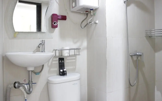 Simply Modern 2Br Apartment at The Jarrdin Cihampelas