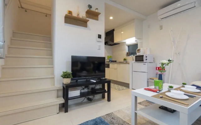 Mare House-2F