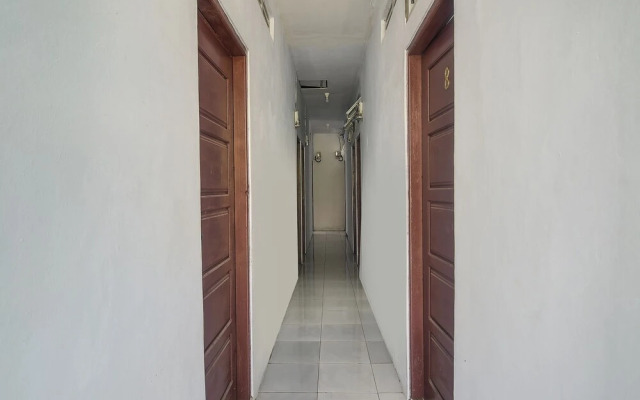 SPOT ON 92000 3m Kost Dan Homestay