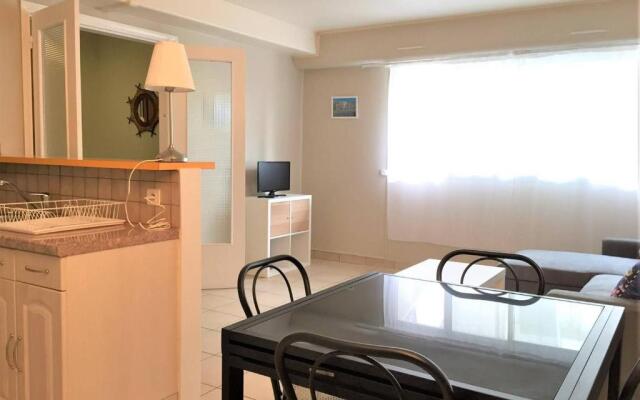 Appartement Biarritz, 1 pièce, 2 personnes - FR-1-3-449