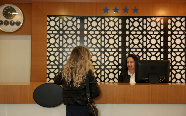 MOX Hotel