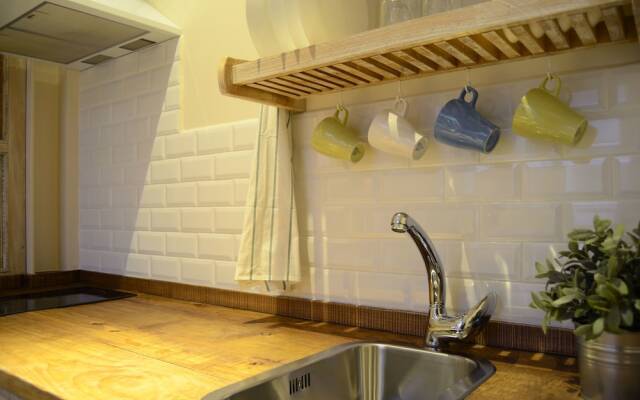 Eva Recommends Pureza IV