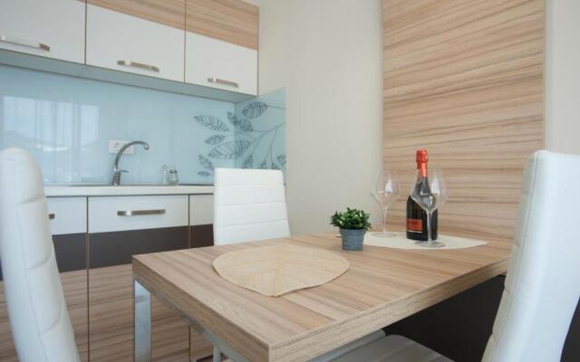 Jk Suites