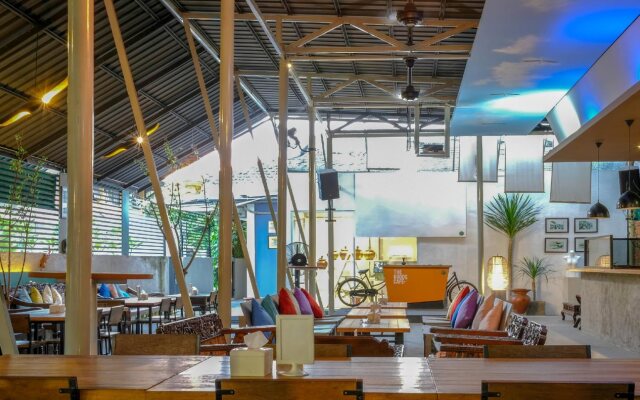 OYO 957 De-lima Residence