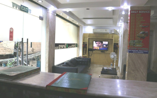 OYO 5987 Seven Seas Inn