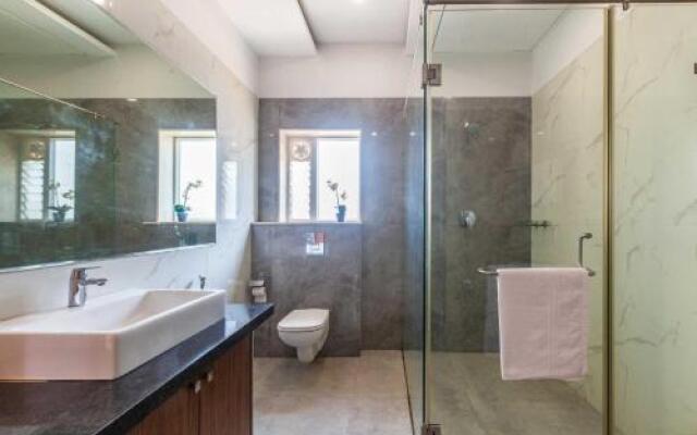 White Pebbles by Vista Rooms
