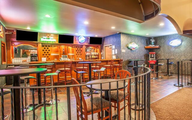 Quality Inn & Suites Hannibal
