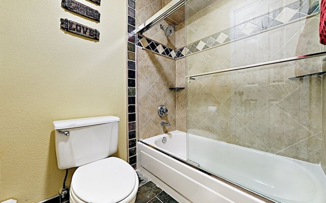 60 Dillon - 2 Br Condo