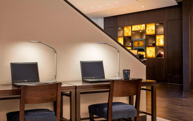 Four Points By Sheraton Norwood