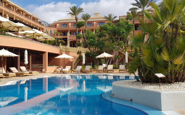Hotel Las Madrigueras Golf Resort & Spa - Adults Only