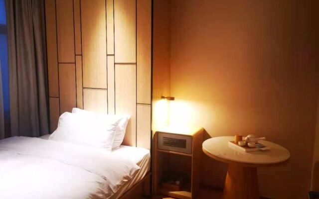 Ji Hotel Shanghai Jiading Bailian Shopping Center