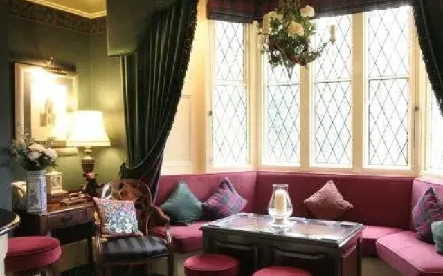 Rylstone Manor