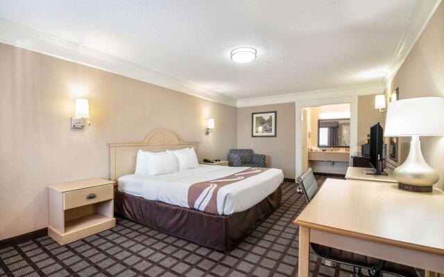 Quality Inn Near Lake Marble Falls