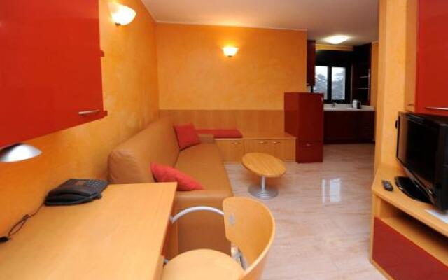Cp Residence&Hotel