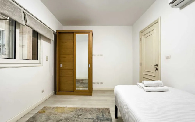 The Classic Contemporary Apartment, 2bdr