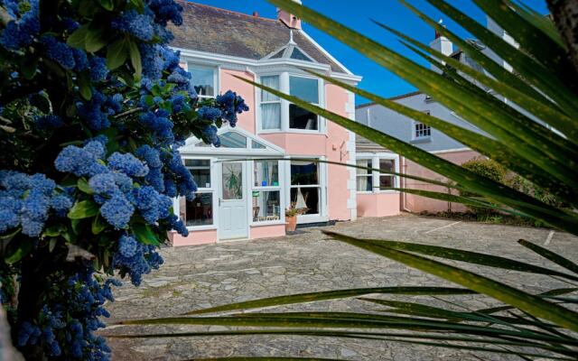 Potters Mooring Guest House Hotel