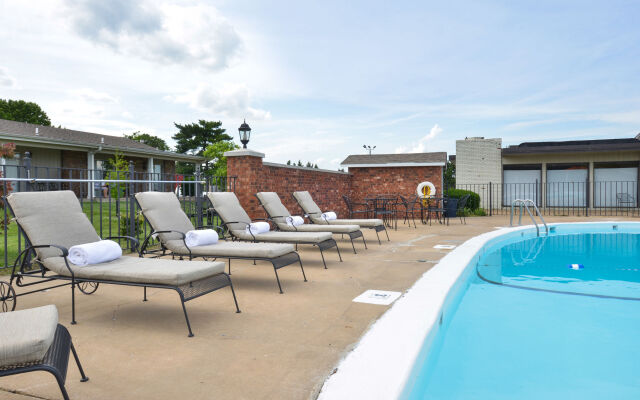 Best Western Coach House