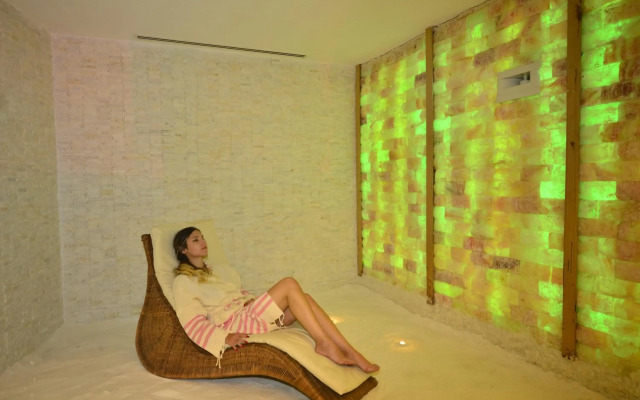 Elite Luxury Suite & Spa
