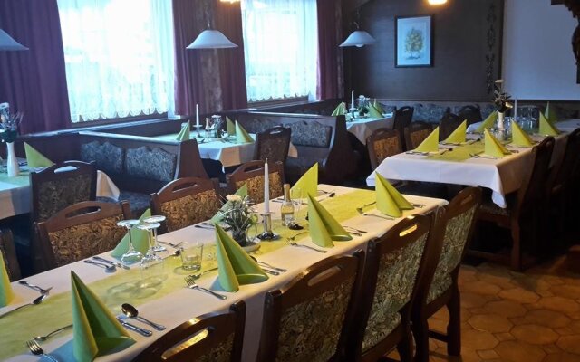 Gasthof Pension Traube