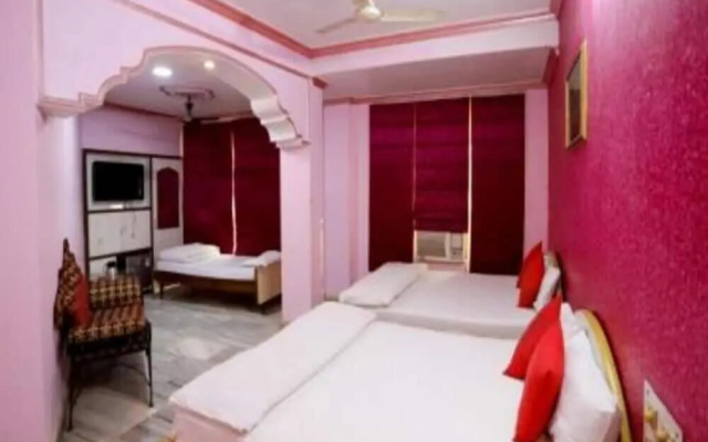 Hotel Shri Ram International