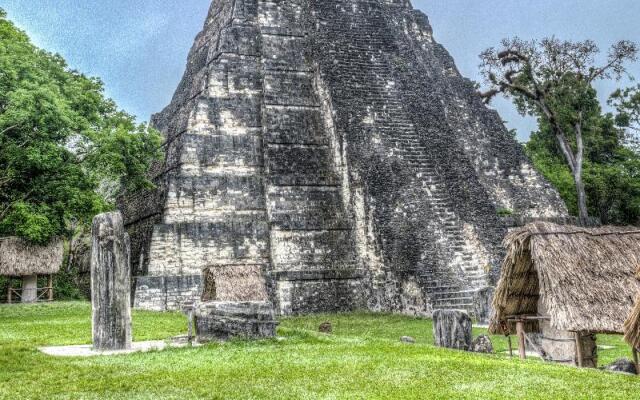 Hotel Jaguar Inn Tikal