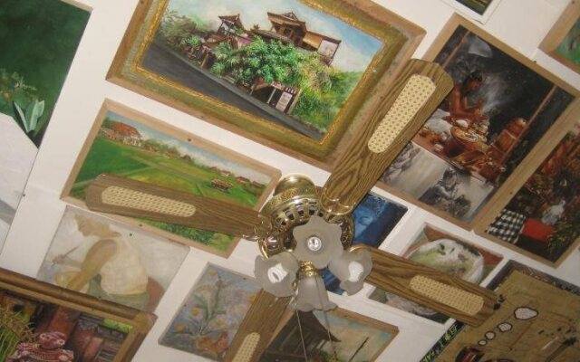 The Happy Mango Tree - Hostel