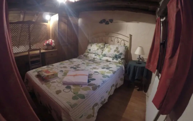 House - 2 Bedrooms with Pool - 107910