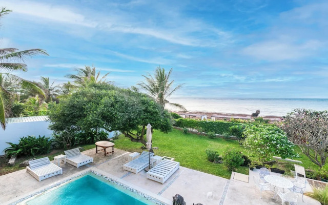 Amani Beachfront Villa by YourHost