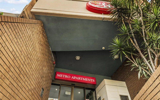 Metro Apartments on Darling Harbour - Sydney