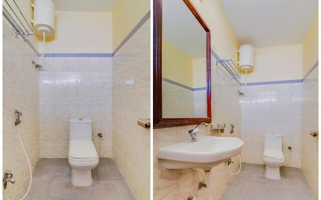 OYO Home 78223 Compact Studio @ Annasalai