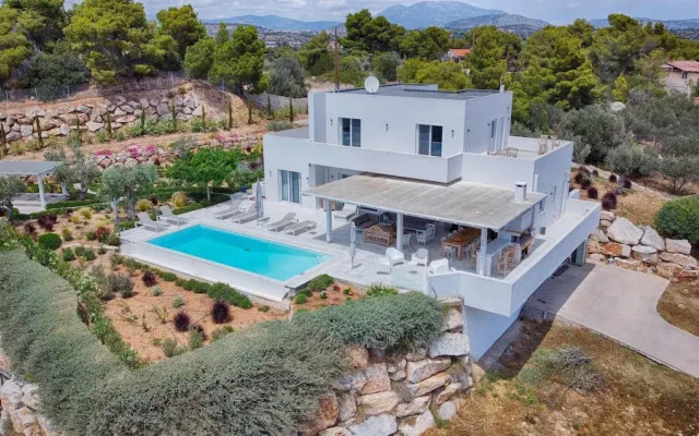 Modern VIP Villa 100 Privacy Stunning Views