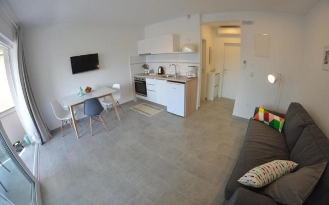 Mario - 150m From sea - A1