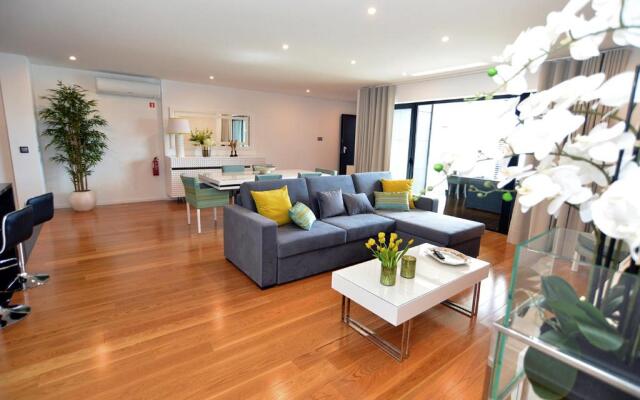 Sec XXI 12 - 3 Bed Flat
