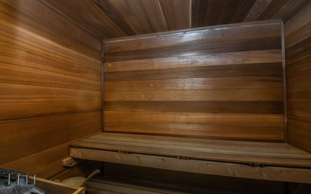 Mountain Merlot 5 Bedroom House