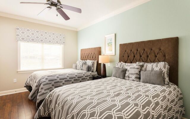 Condo Centre Court Haven 3 Bedroom Reunion